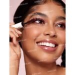 ⁦Sheglam All-In-One Volume & Length Mascara-Waterproof Burgundy⁩ - الصورة ⁦4⁩