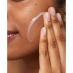 ⁦CERAVE Hydrating Facial Cleanser 236 ml⁩ - الصورة ⁦5⁩